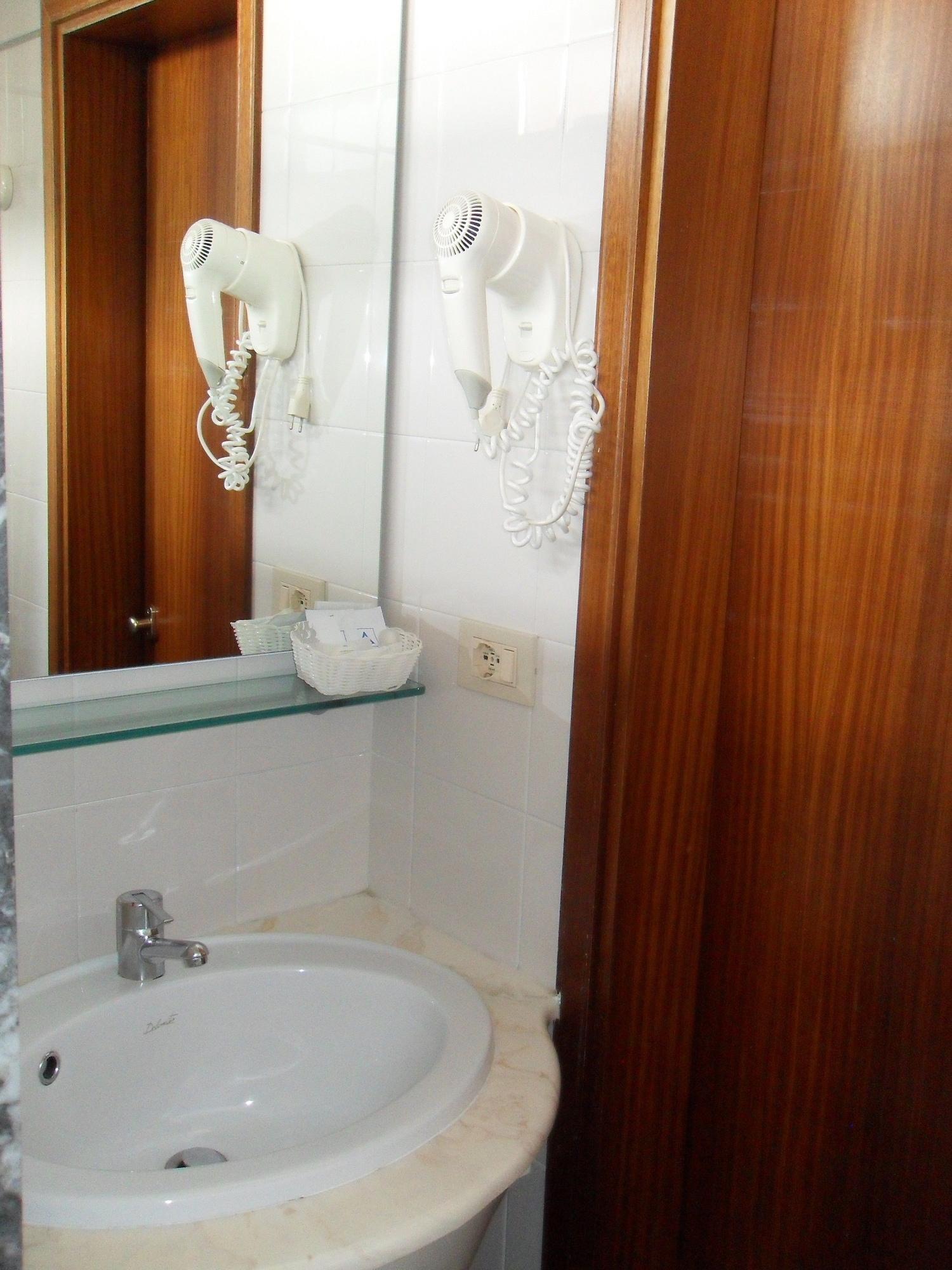 Hotel Palace Bibione Esterno foto