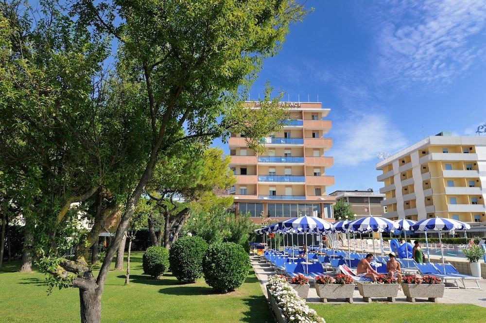 Hotel Palace Bibione Esterno foto