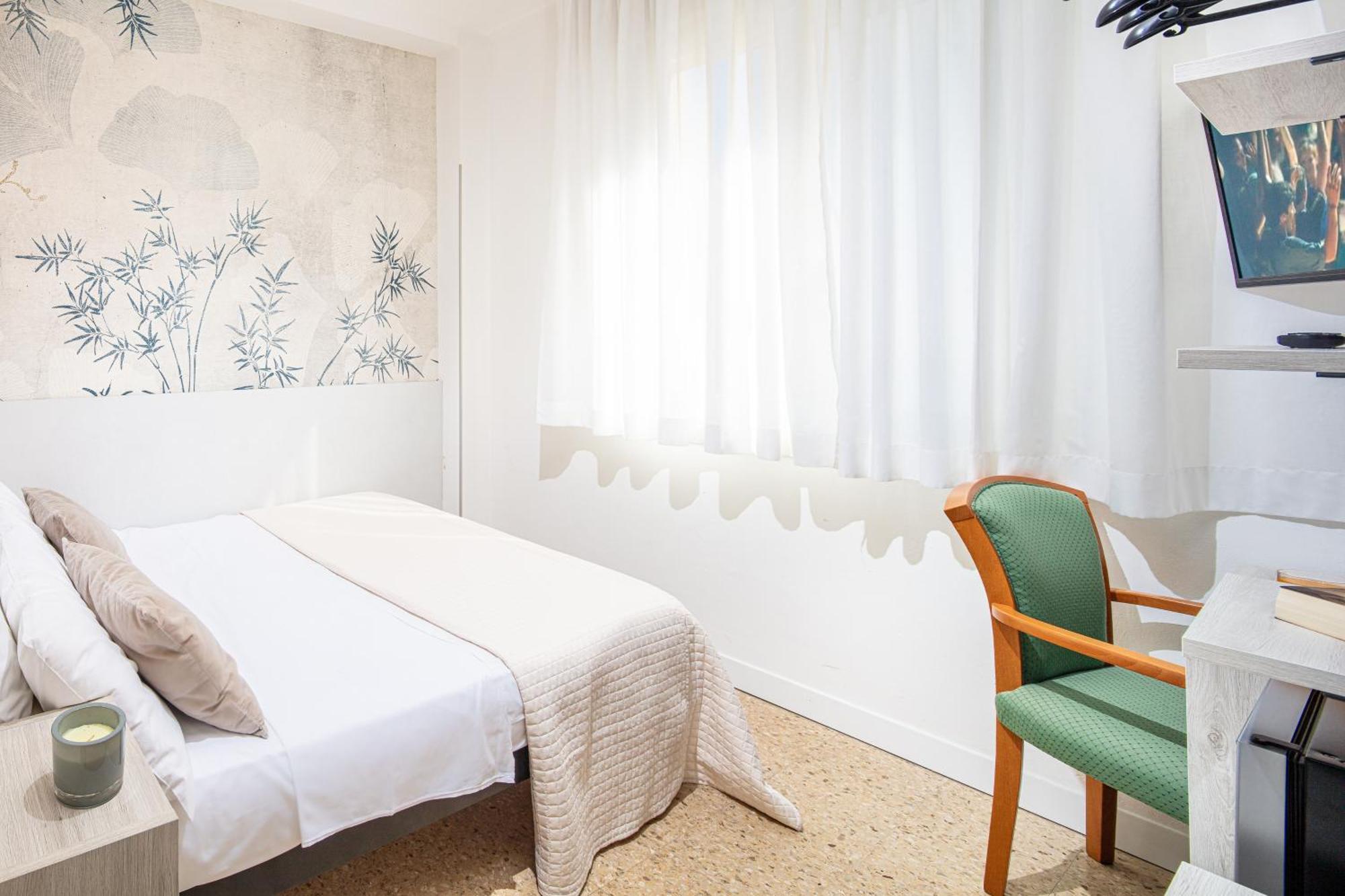 Hotel Palace Bibione Esterno foto