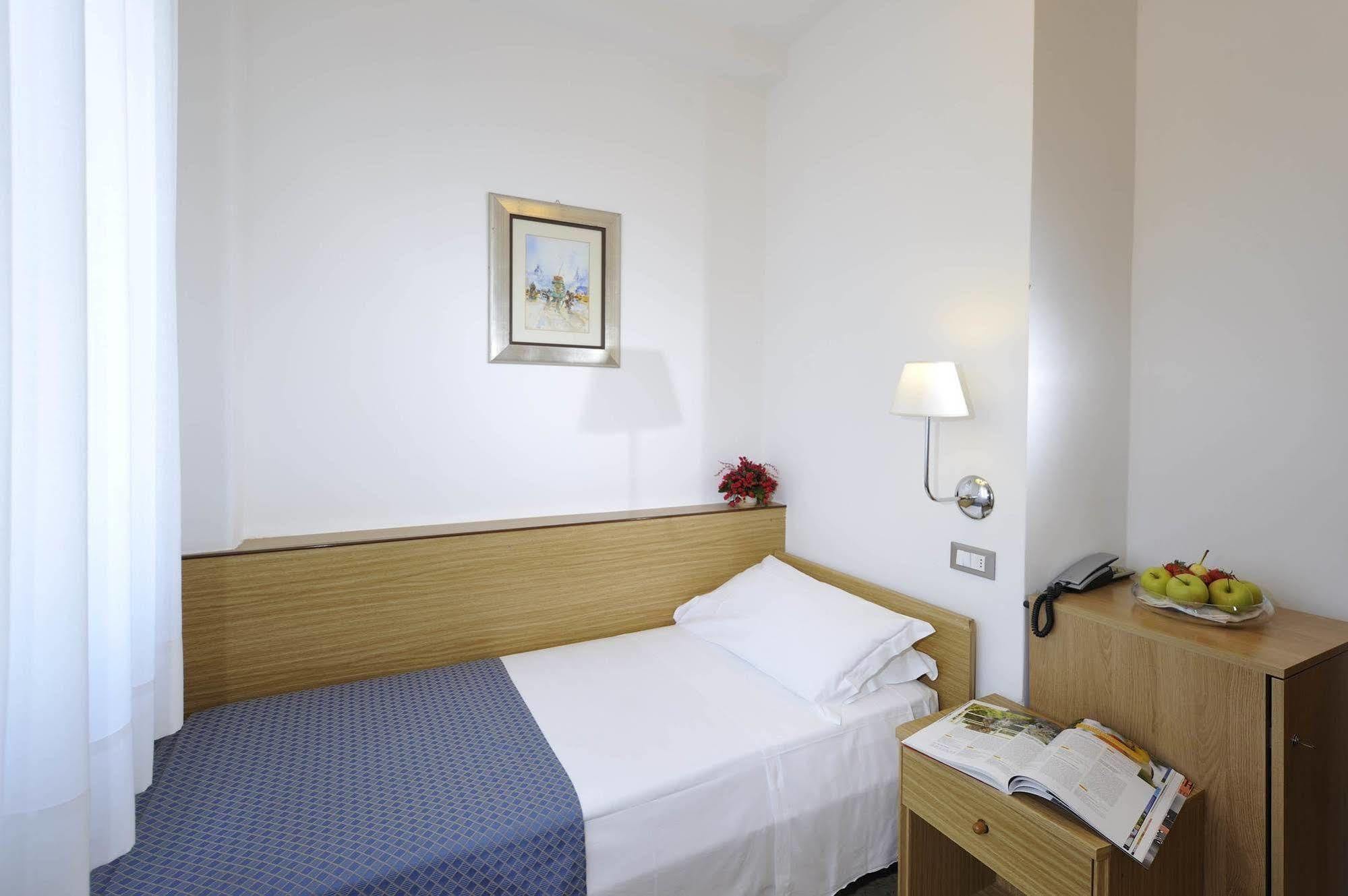 Hotel Palace Bibione Esterno foto